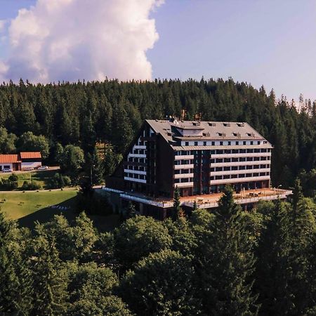 Orea Resort Horizont Sumava Železná Ruda Exteriör bild