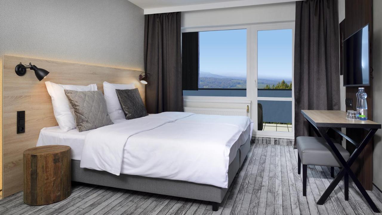 Orea Resort Horizont Sumava Železná Ruda Exteriör bild